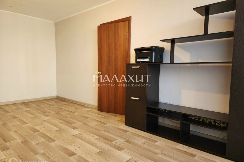 Продаётся 2-комнатная квартира, 72.1 м²
