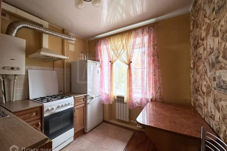 Продаётся 2-комнатная квартира, 42 м²