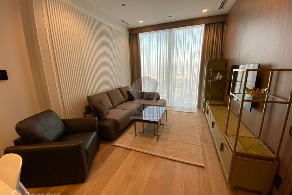 Сдаётся 1-комнатная квартира, 60 м²