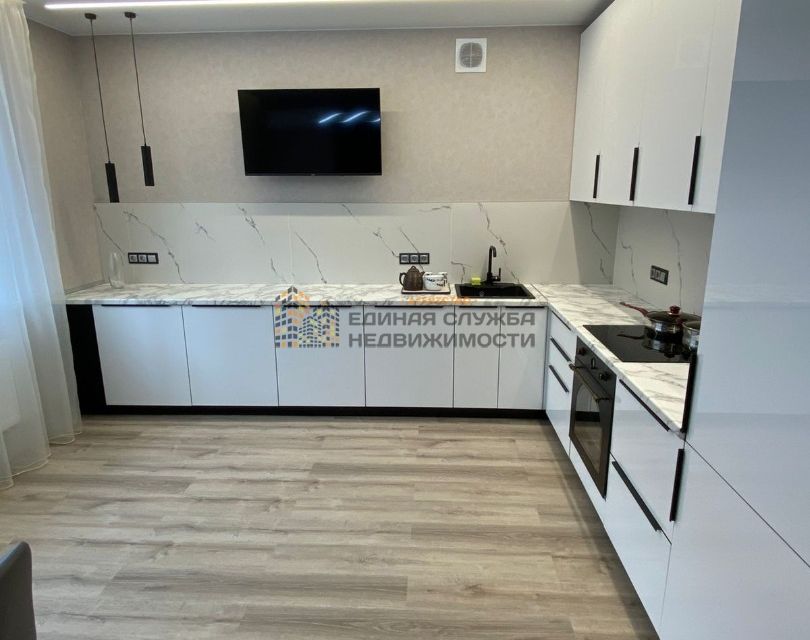 Сдаётся 1-комнатная квартира, 50.3 м²