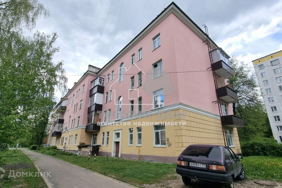 Продаётся комната в 3-комн. квартире, 12.3 м²