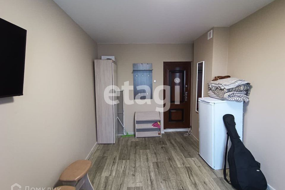 Продаётся комната в 1-комн. квартире, 12.1 м²