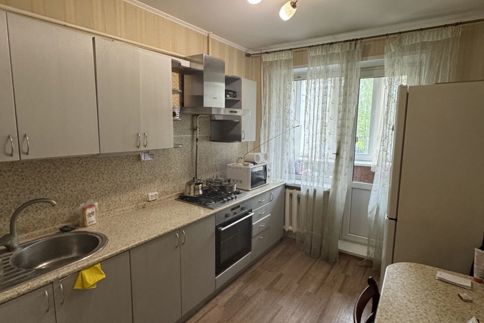 Продаётся 3-комнатная квартира, 69.6 м²