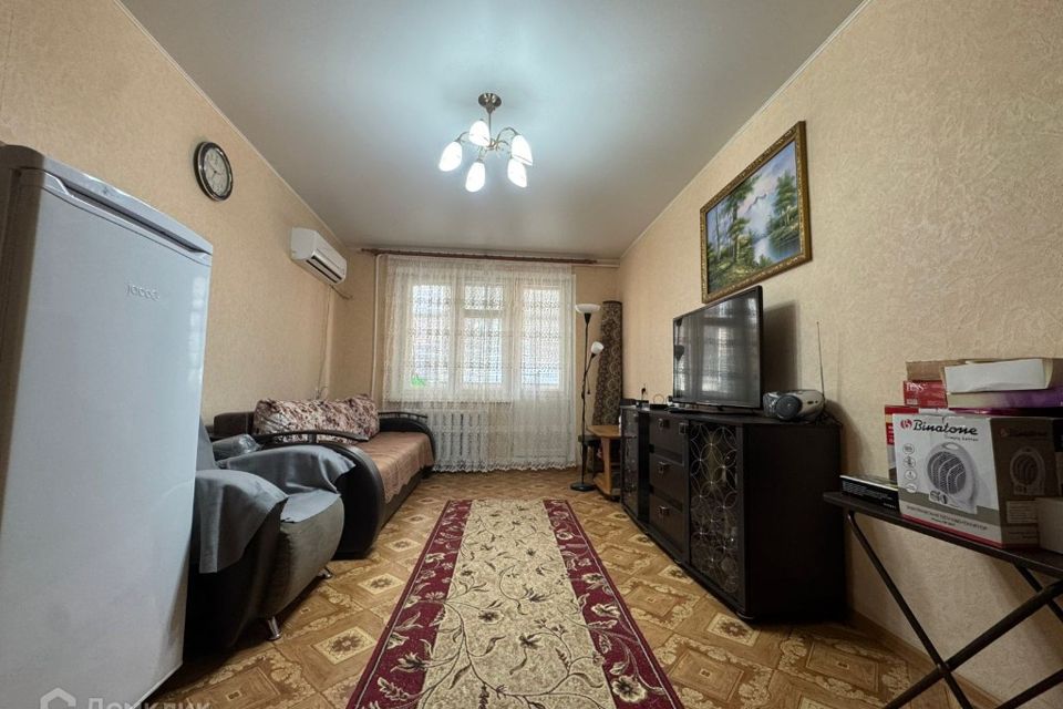Продаётся 3-комнатная квартира, 59.9 м²