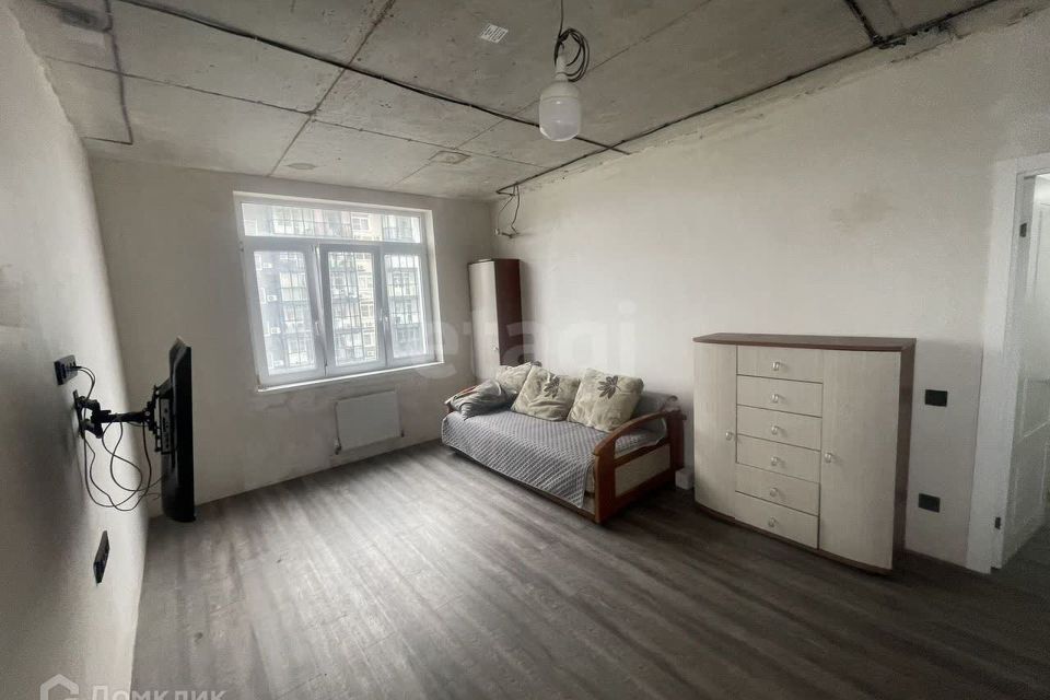 Продаётся 2-комнатная квартира, 65 м²