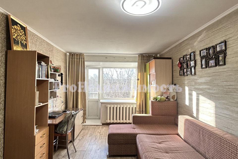 Продаётся 1-комнатная квартира, 30.6 м²
