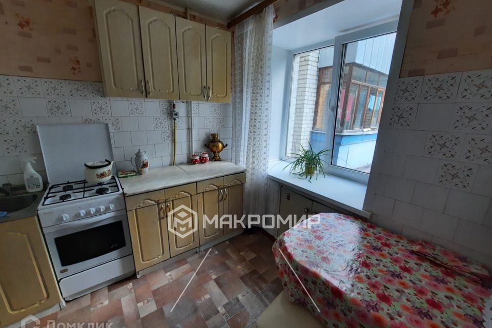 Продаётся 3-комнатная квартира, 60.1 м²