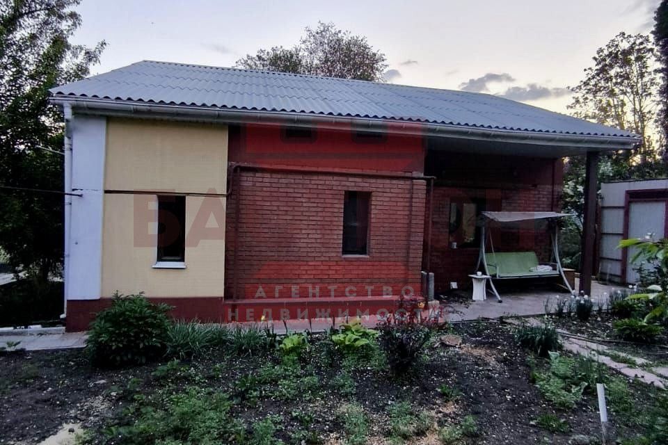 Продаётся 2-этажный дом, 148 м²