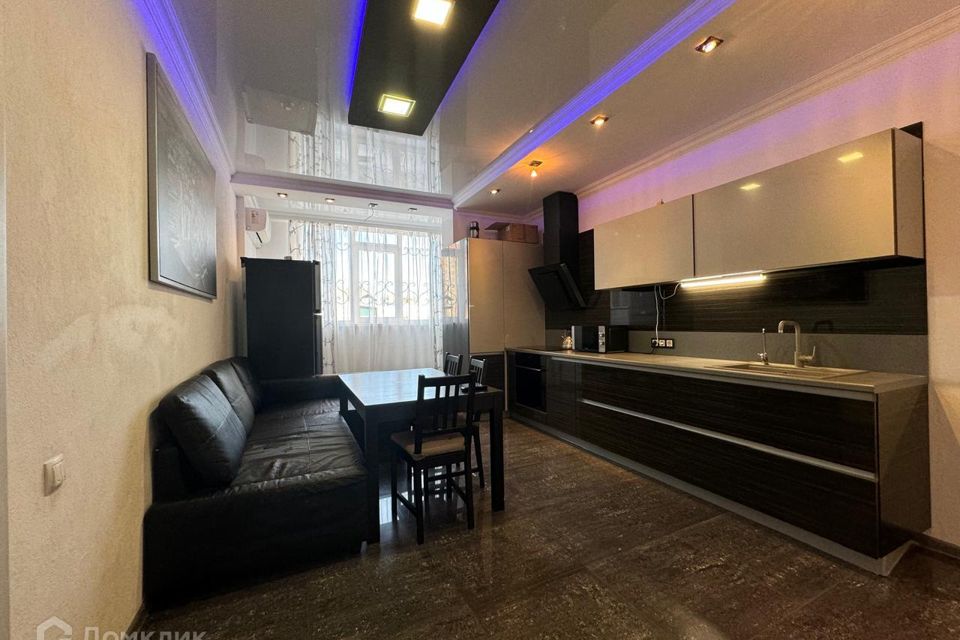 Продаётся 3-комнатная квартира, 94 м²