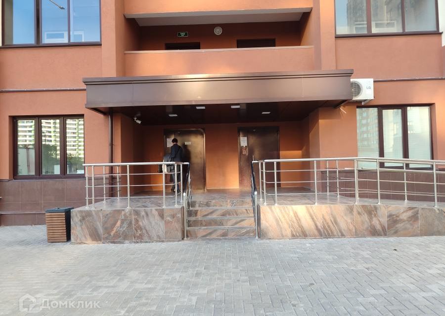 Продаётся 1-комнатная квартира, 41 м²