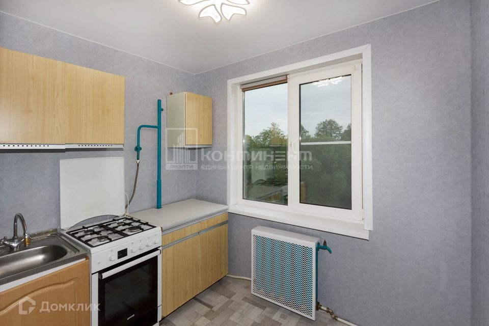 Продаётся 2-комнатная квартира, 42.7 м²