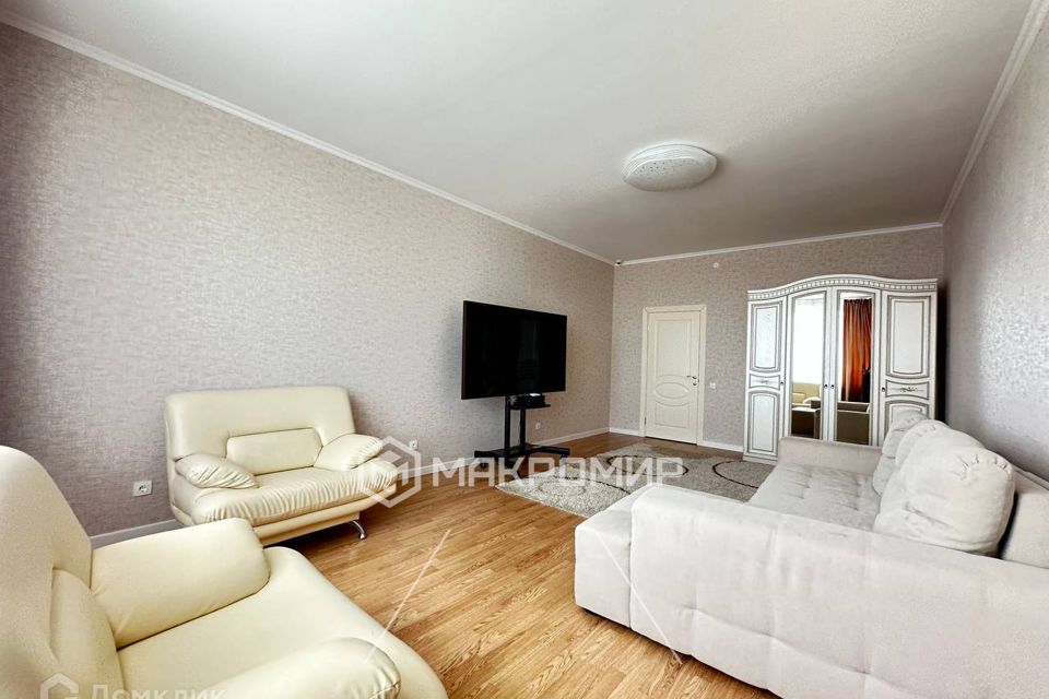 Сдаётся 3-комнатная квартира, 128 м²