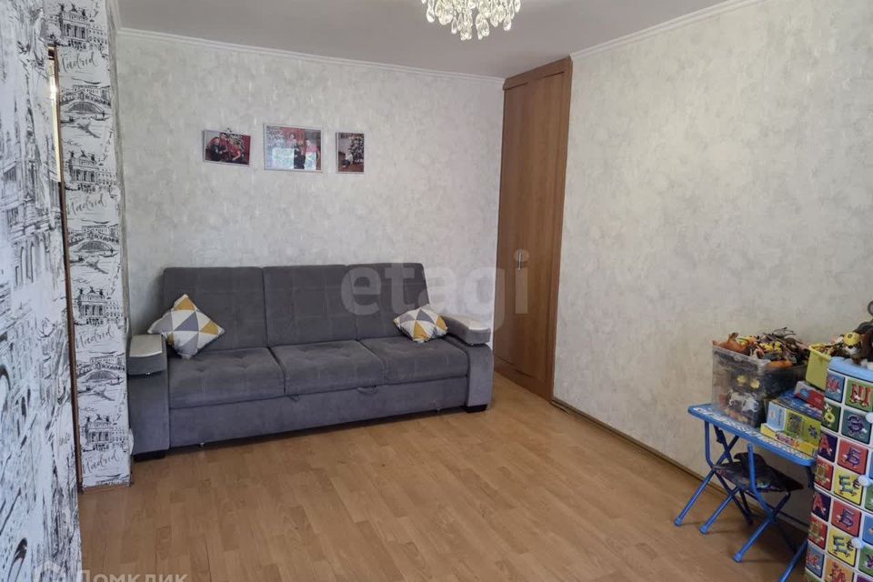 Продаётся 1-комнатная квартира, 32 м²