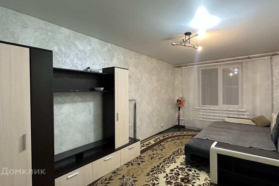Сдаётся 2-комнатная квартира, 55 м²