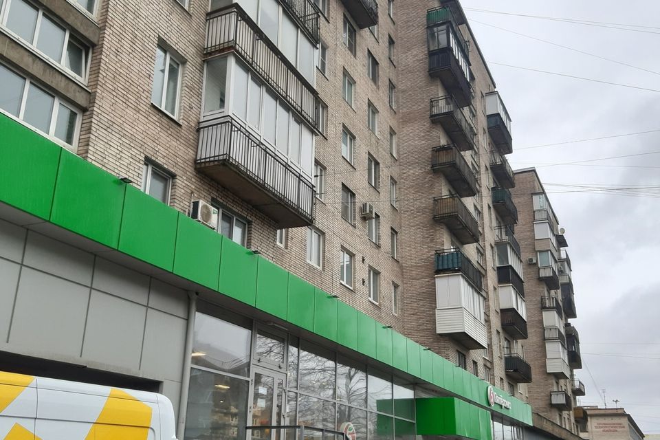 Продаётся 3-комнатная квартира, 56.5 м²