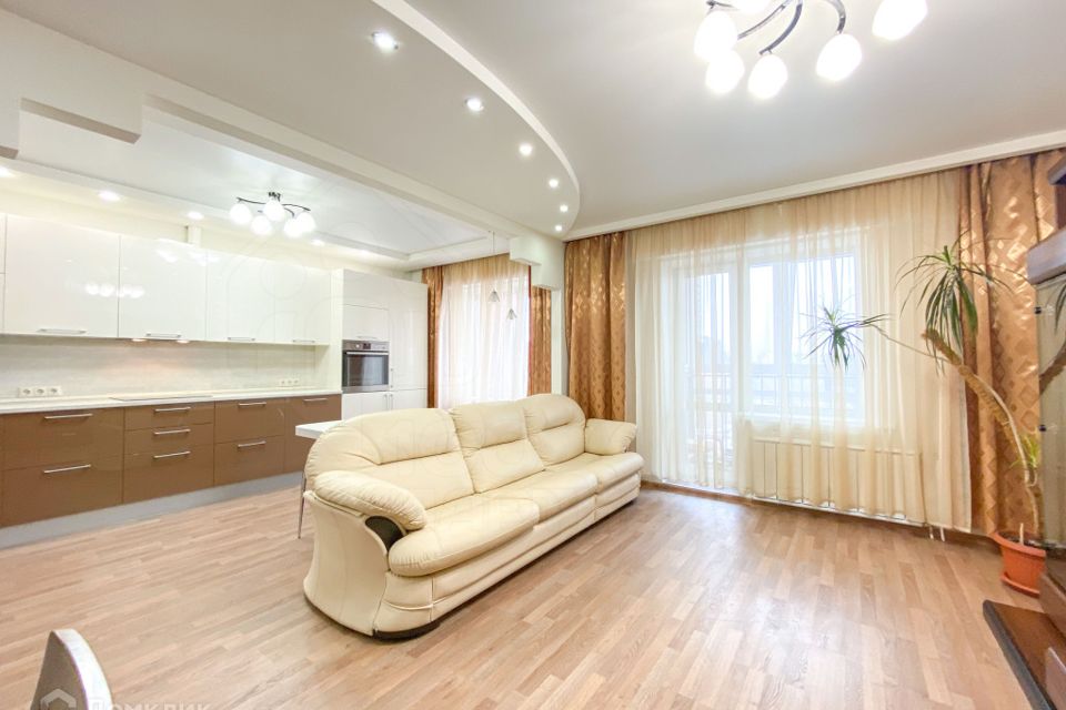 Сдаётся 3-комнатная квартира, 93 м²