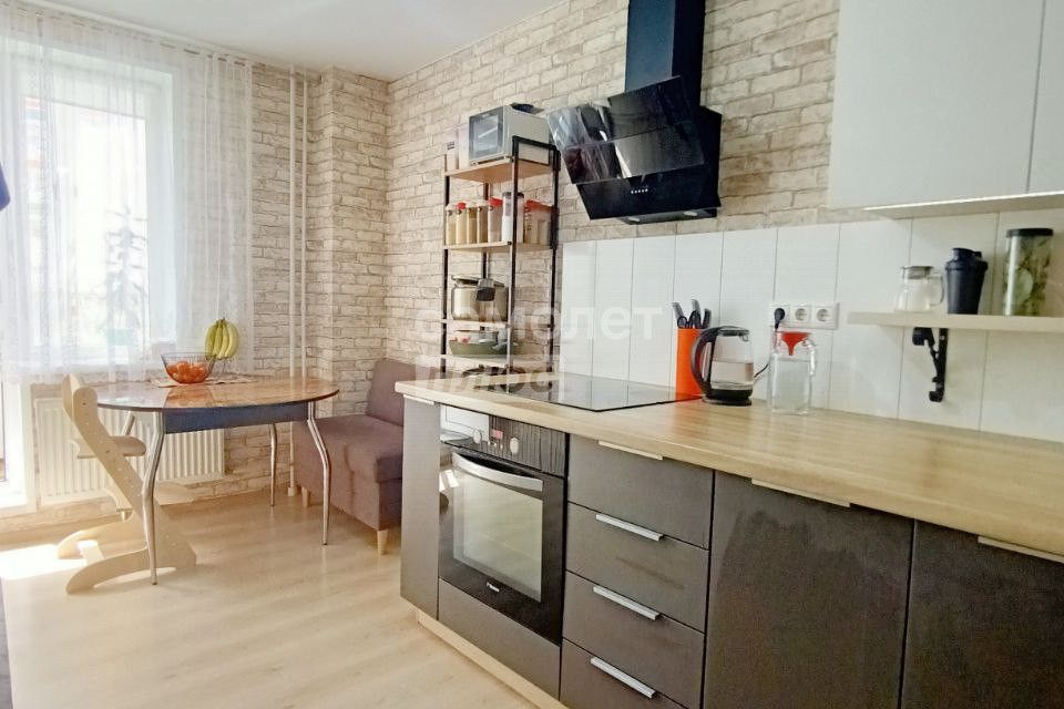 Продаётся 2-комнатная квартира, 54.5 м²