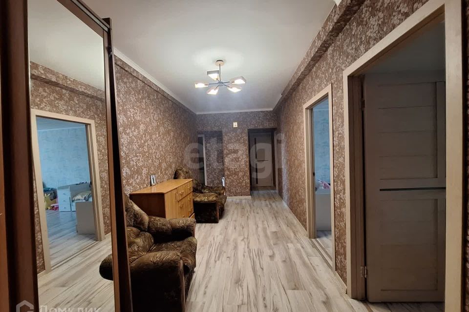 Продаётся 3-комнатная квартира, 89.9 м²