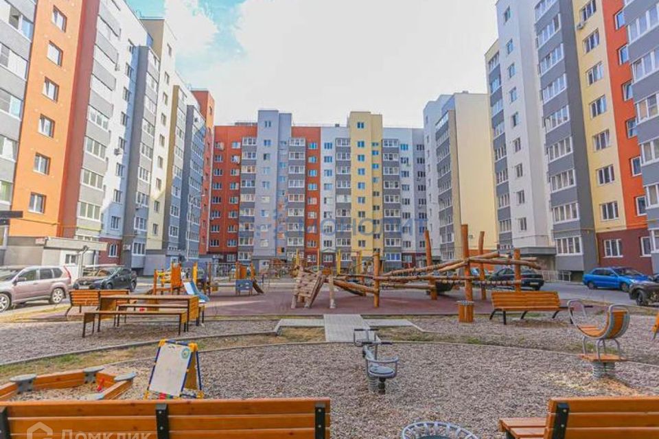 Продаётся 3-комнатная квартира, 77 м²