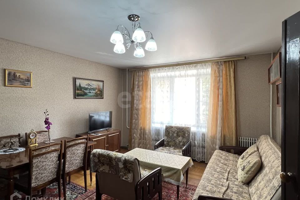 Продаётся 3-комнатная квартира, 71.7 м²
