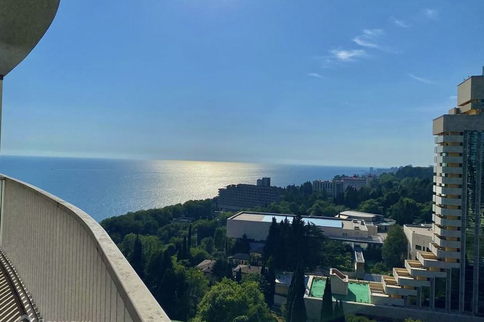 Продаётся 1-комнатная квартира, 57 м²