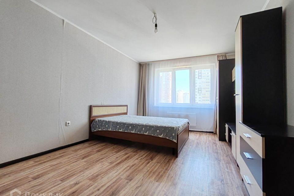 Продаётся 1-комнатная квартира, 37.6 м²