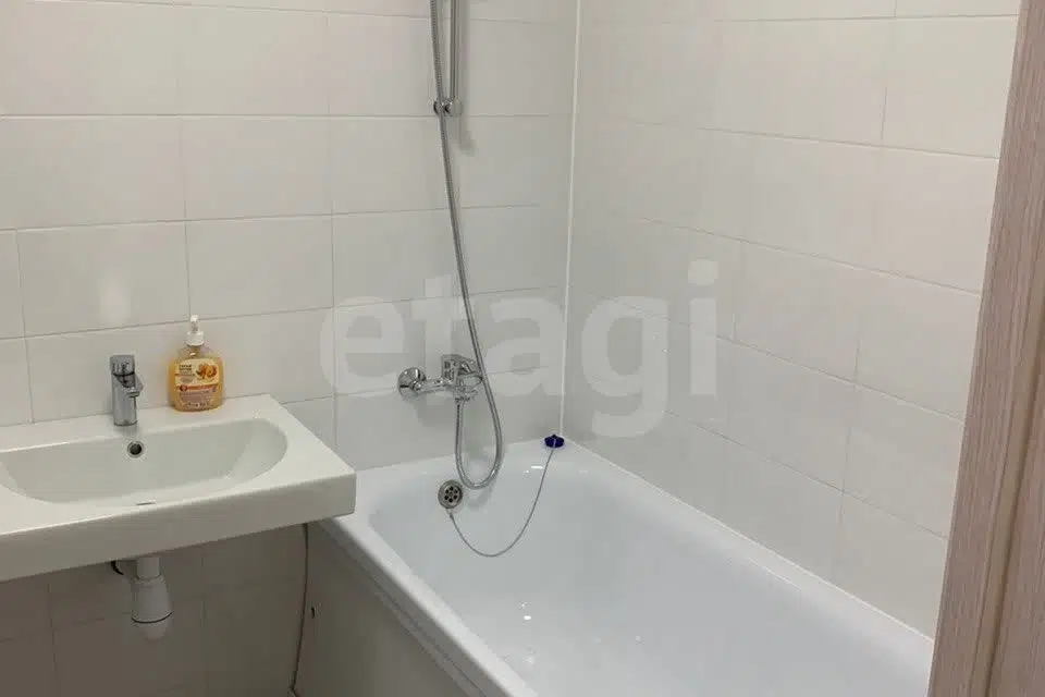 Продаётся 1-комнатная квартира, 36 м²