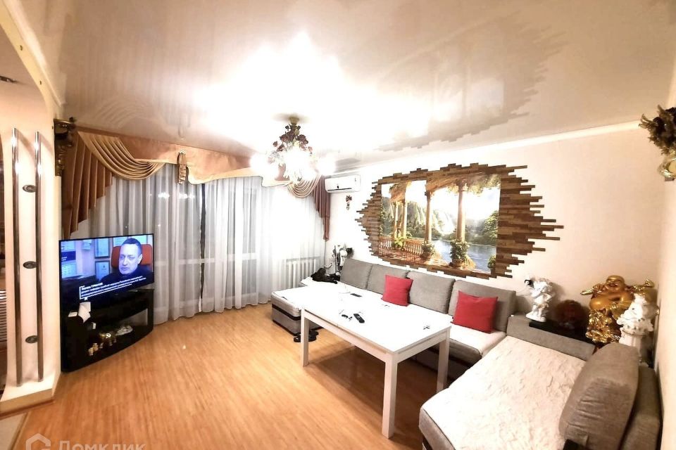 Продаётся 4-комнатная квартира, 78 м²