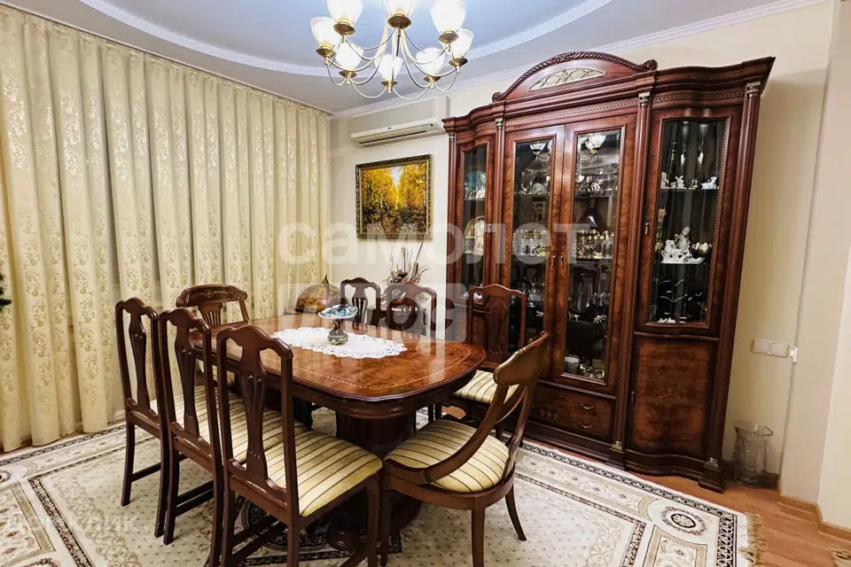 Продаётся 3-комнатная квартира, 76.4 м²