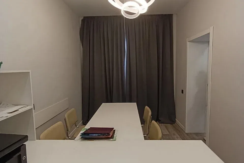 Сдаётся помещение своб. назначения, 115.4 м²