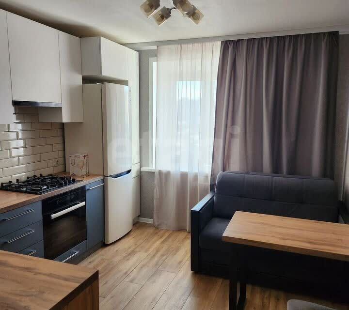 Продаётся 1-комнатная квартира, 40 м²