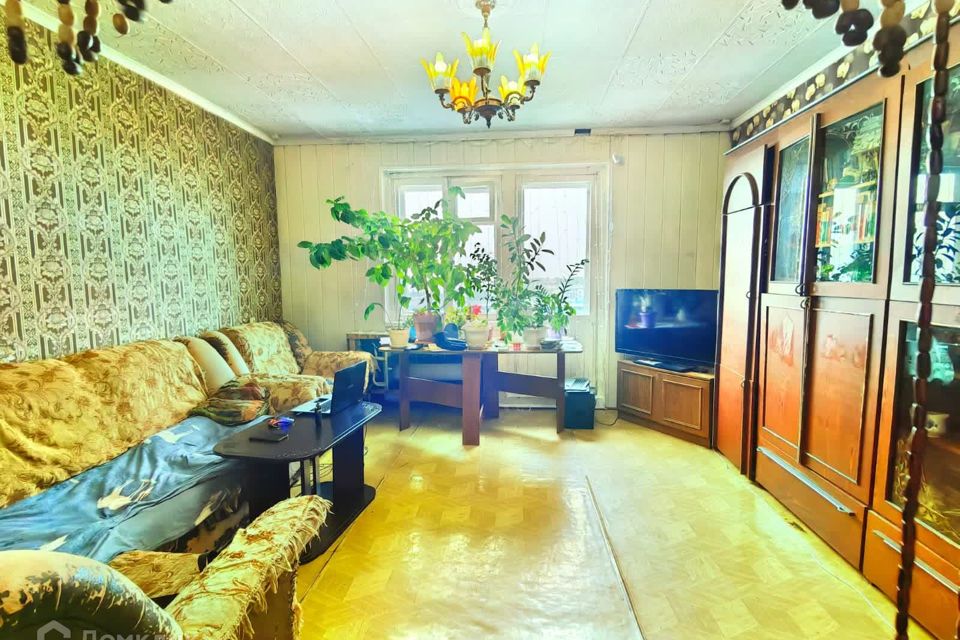 Продаётся 3-комнатная квартира, 63.2 м²