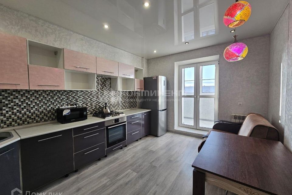 Сдаётся 1-комнатная квартира, 43 м²