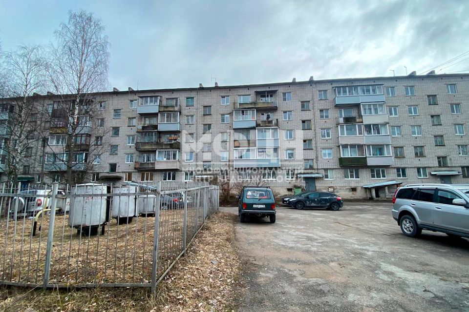 Продаётся 2-комнатная квартира, 41.5 м²