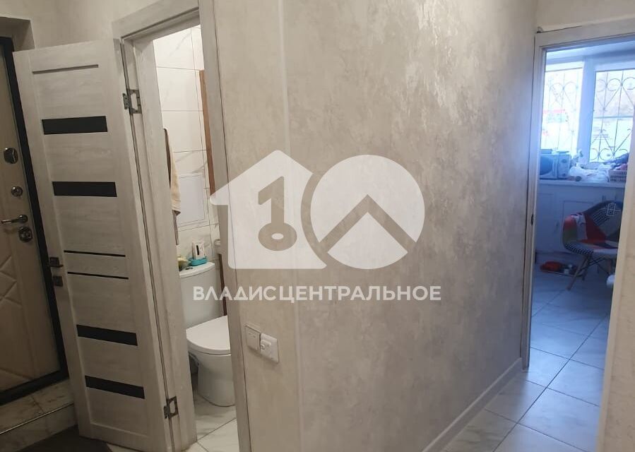 Продаётся 3-комнатная квартира, 60 м²