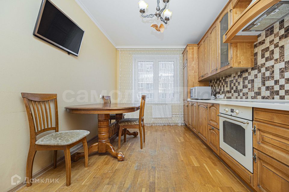 Продаётся 3-комнатная квартира, 81.6 м²