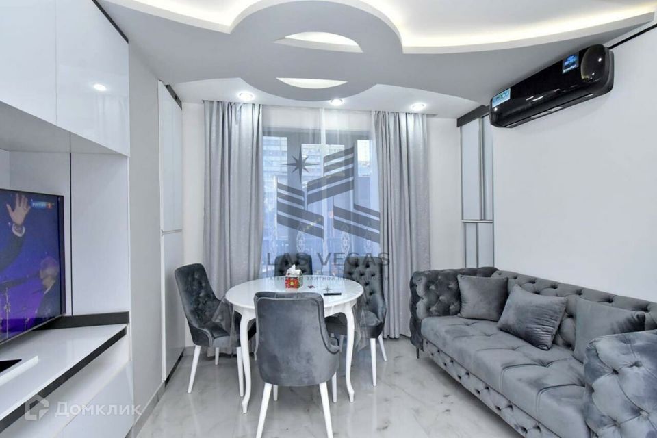 Сдаётся 3-комнатная квартира, 90 м²