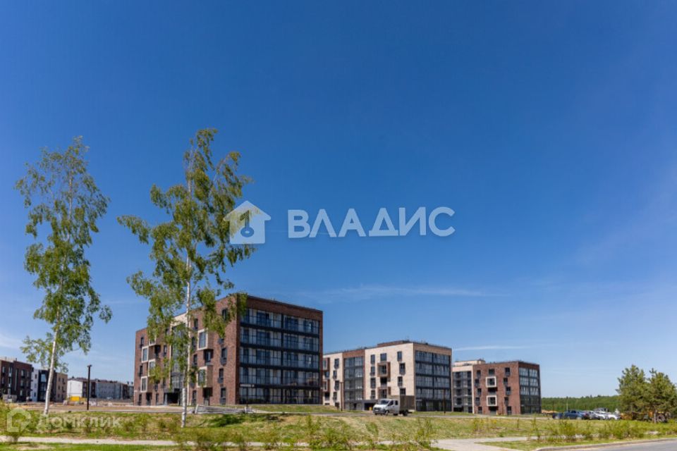 Продаётся 2-комнатная квартира, 63.8 м²