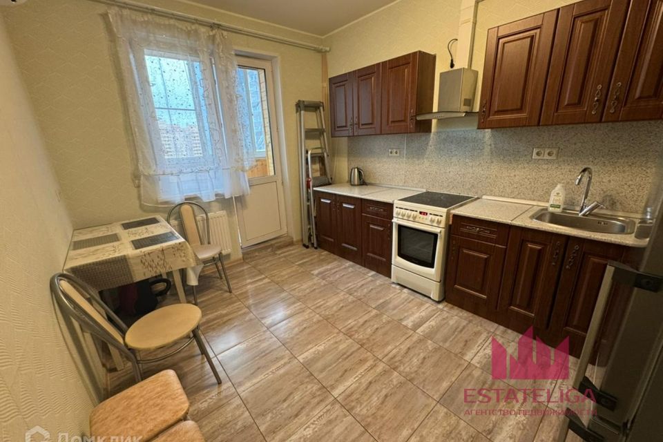 Продаётся 1-комнатная квартира, 37 м²