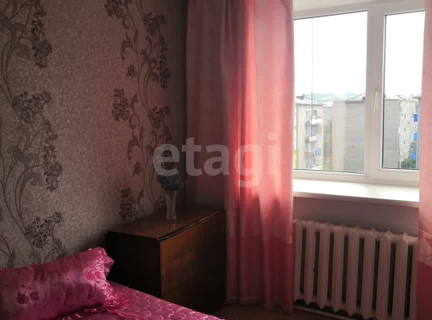 Продаётся 3-комнатная квартира, 57.6 м²