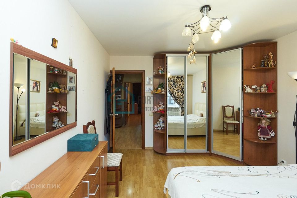 Продаётся 4-комнатная квартира, 95.7 м²