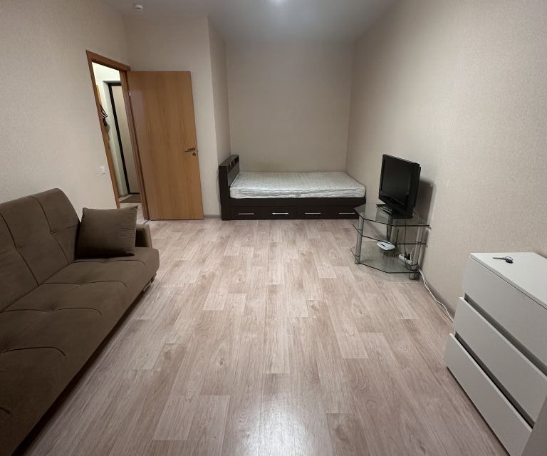 Сдаётся 1-комнатная квартира, 40 м²