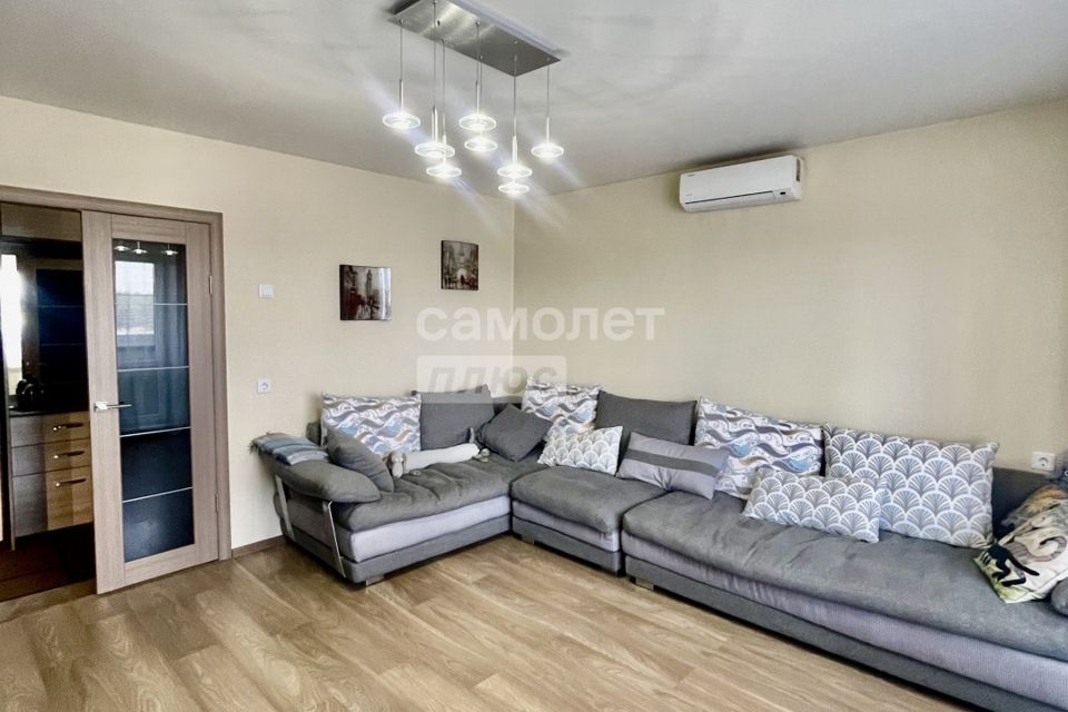 Продаётся 3-комнатная квартира, 66.5 м²