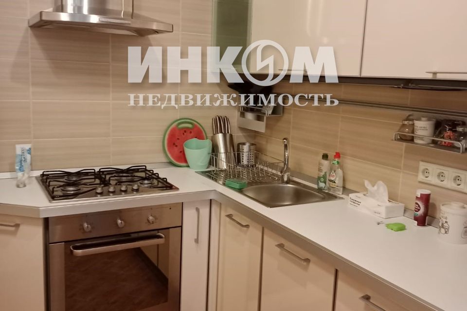 Сдаётся 1-комнатная квартира, 42 м²