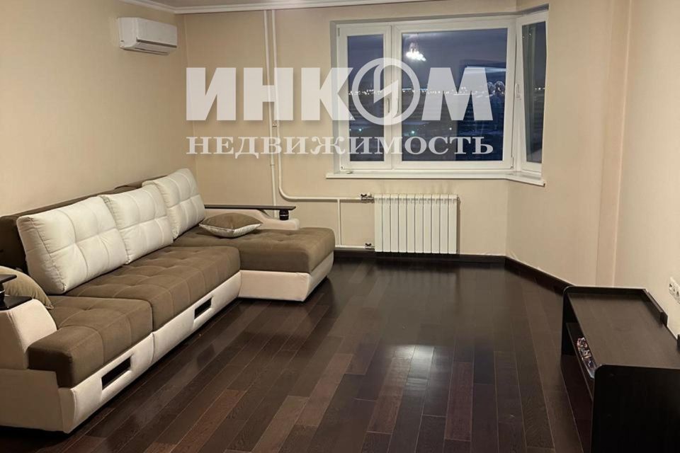 Продаётся 1-комнатная квартира, 53 м²