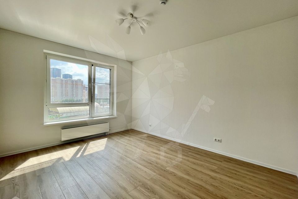 Продаётся 2-комнатная квартира, 58.6 м²