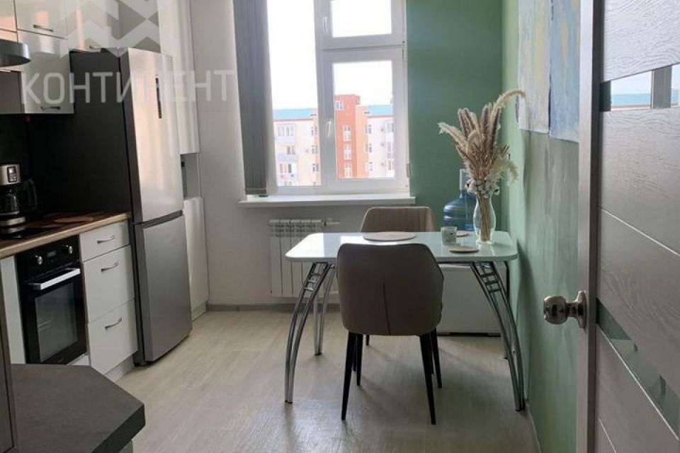 Продаётся 2-комнатная квартира, 65.5 м²