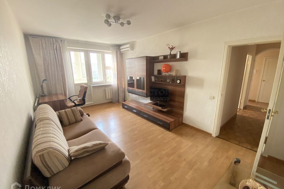 Продаётся 2-комнатная квартира, 53.5 м²