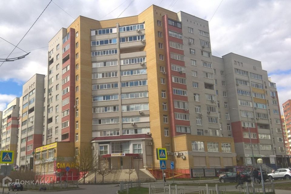 Продаётся 2-комнатная квартира, 93 м²