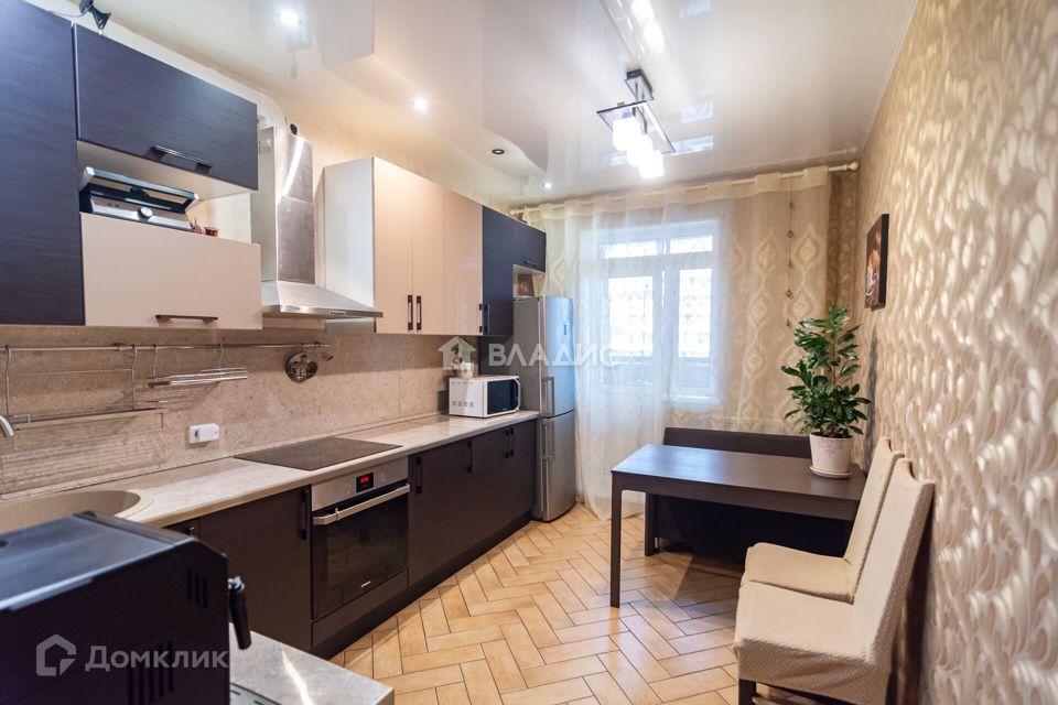 Продаётся 3-комнатная квартира, 95 м²